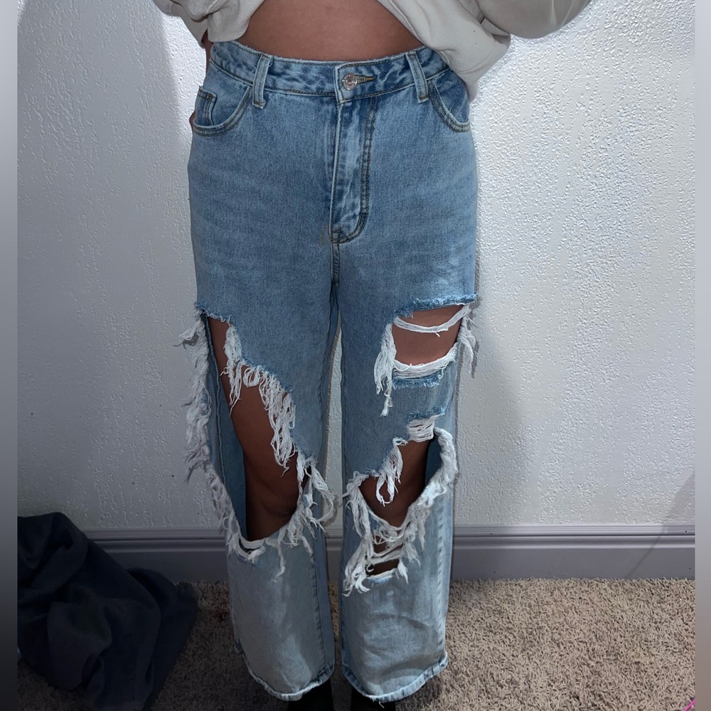 Very cute SHIEN baggy jeans size large.